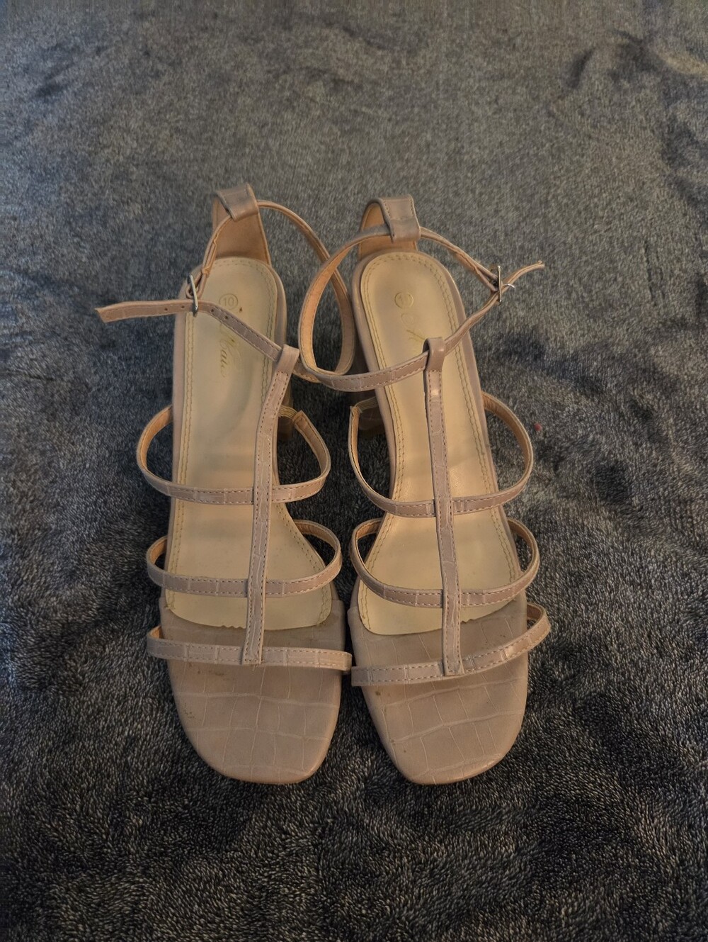 Strappy Block Heel Sandals Size 10 - Picture 2 of 6